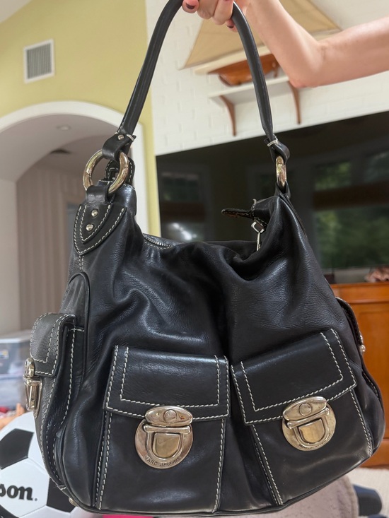 Marc Jacobs Handbags - Marc Jacobs Black Leather Shoulder Hobo with Front Flap Pockets